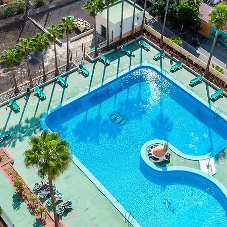 Y12F Beautiful Las Americas Accommodation *